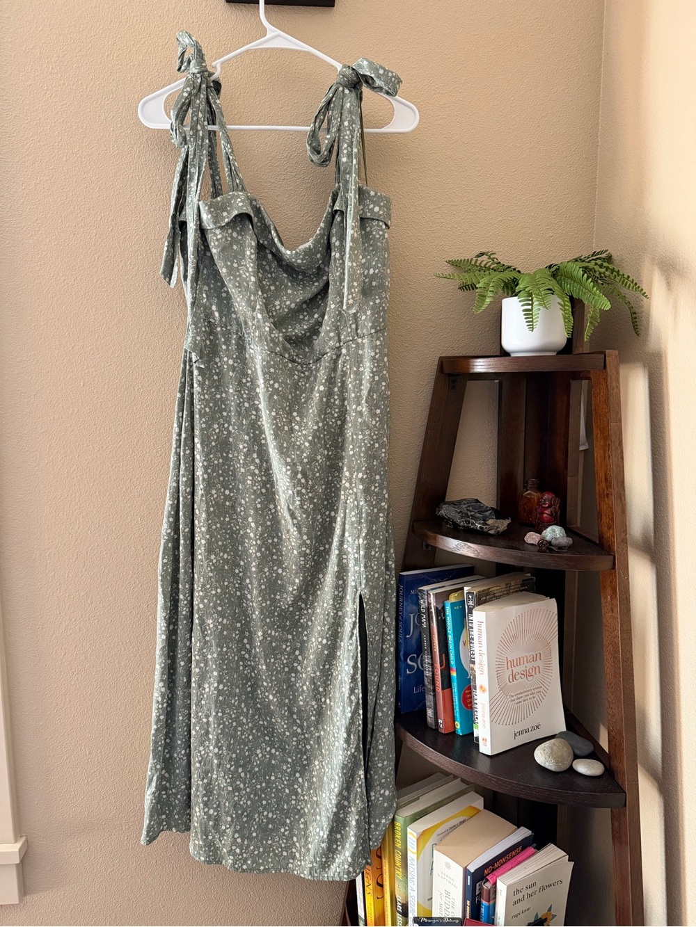 Francesca's Collections Sage Green Floral Tie-Shoulder Midi Dress